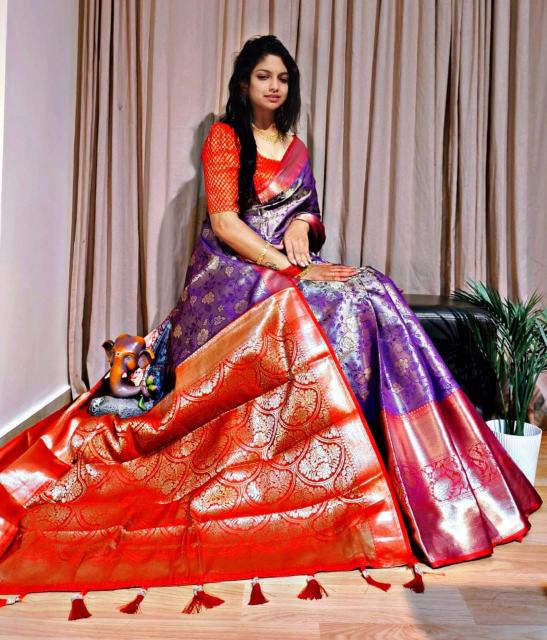 Malhar priyamani-vol-13 saree showroom in surat
